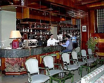 达波尔萨酒店 3*